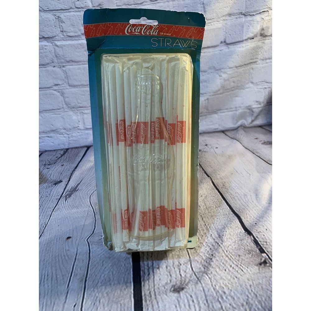 VTG 2001 Coca-Cola Advertising  Straws NEW IN THE PKG #8808 Diner COLLECTION